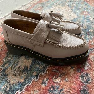 Dr Marten Adrian Women's Virginia Leather Tassel Loafers - Basically New
